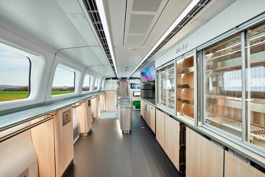 Coche-cafetería del Talgo Avril S106 de Renfe